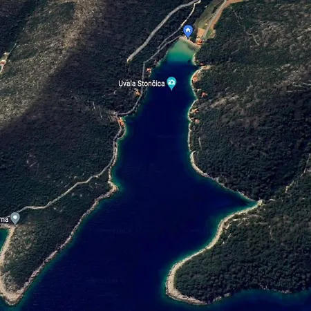 Дом отдыха A Tiny Sea In The Wilderness *