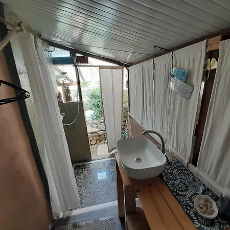 Дом отдыха A Tiny Sea In The Wilderness