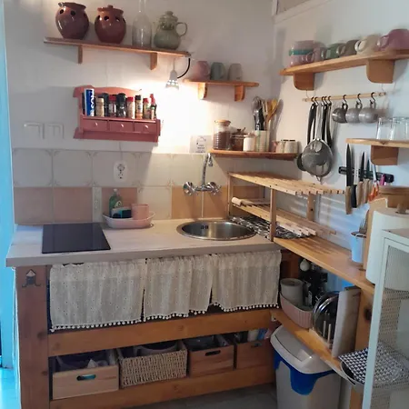 بيت للعطل A Tiny Sea In The Wilderness *