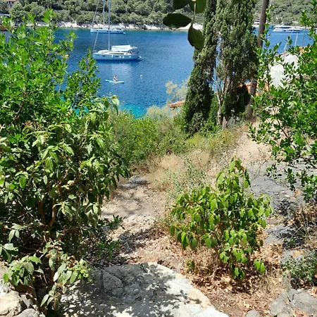 بيت للعطل A Tiny Sea In The Wilderness