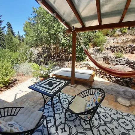 بيت للعطل A Tiny Sea In The Wilderness *