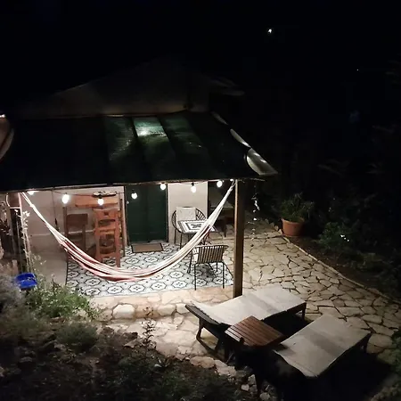 度假居 A Tiny Sea In The Wilderness