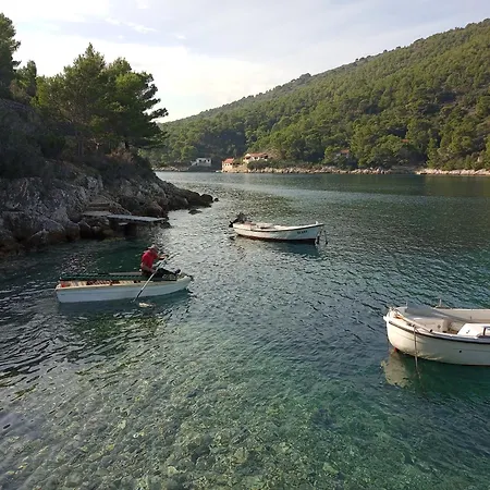A Tiny Sea In The Wilderness Сasa de vacaciones Vis
